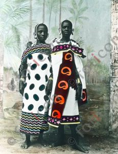 Swaheli-Mädchen | Swahili girls (foticon-simon-192-003.jpg) Swaheli-Mädchen | Swahili girls (foticon-simon-192-003.jpg)